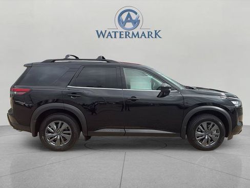 New 2026 Nissan Pathfinder SV w/ SV Premium Package FWD image 6