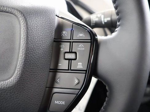 New 2026 Toyota Prius XLE image 17