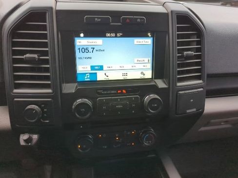 Used 2017 Ford F150 XL w/ Equipment Group 101A Mid image 7