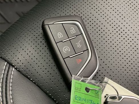 Certified 2024 Cadillac Lyriq Luxury w/ LPO, Floor Liner Package image 30