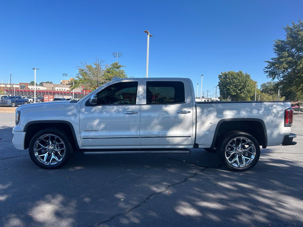 Used 2018 GMC Sierra 1500 Denali w/ Denali Ultimate Package AWD/4WD image 2