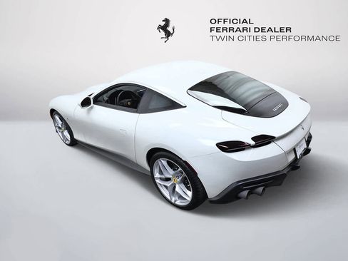 Certified 2021 Ferrari Roma image 5