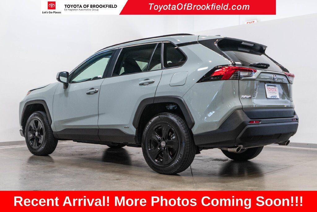 Certified 2023 Toyota RAV4 XLE AWD/4WD image 6