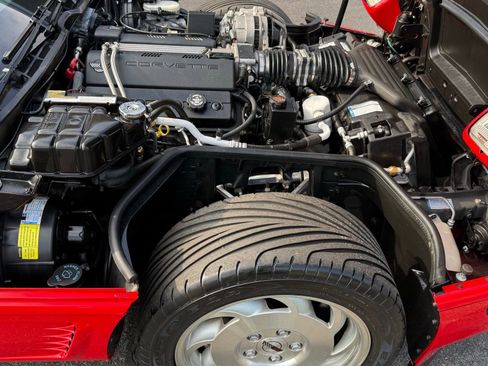 Used 1996 Chevrolet Corvette Convertible image 25