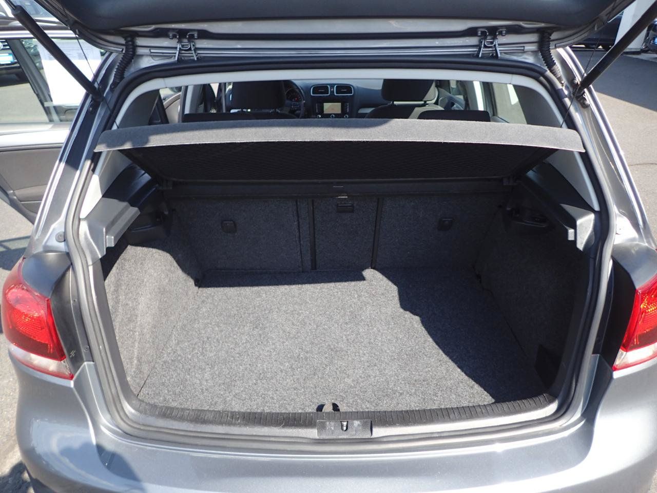 Used 2013 Volkswagen Golf TDI FWD image 11