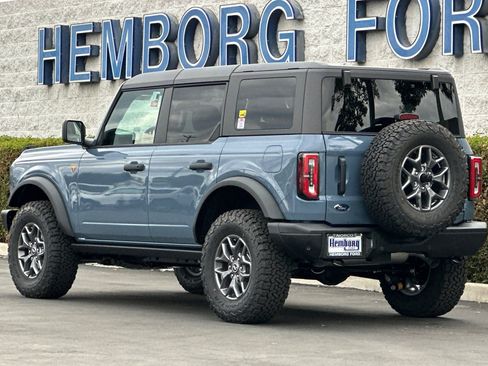 New 2025 Ford Bronco Badlands image 6