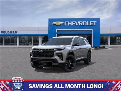 New 2026 Chevrolet Traverse RS w/ LPO, Floor Liner Package AWD/4WD image 8