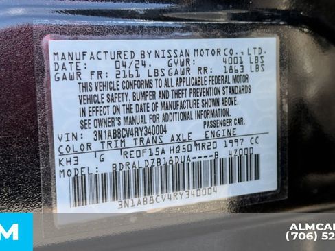 Used 2025 Nissan Versa S FWD image 18