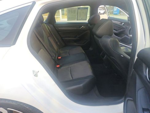 Used 2022 Honda Accord Sport image 29