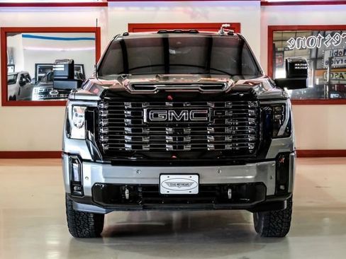 Used 2025 GMC Sierra 2500 Denali Ultimate AWD/4WD image 10