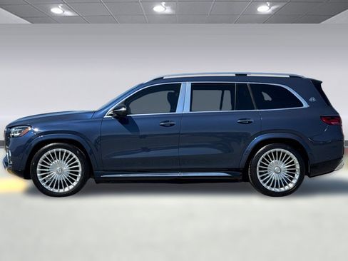 Used 2024 Mercedes-Benz Maybach GLS 600 4MATIC image 2