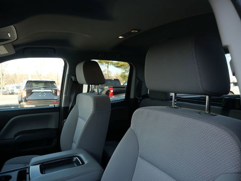 Used 2018 GMC Sierra 1500 WT image 11