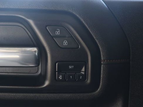 Used 2023 GMC Sierra 2500 AT4 w/ AT4 Premium Plus Package image 28