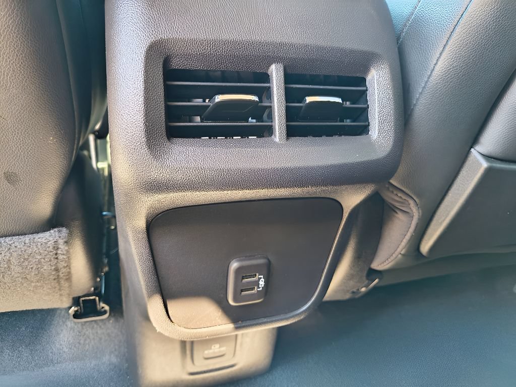 Used 2023 GMC Terrain SLT FWD image 25