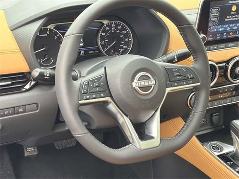 New 2025 Nissan Sentra SV w/ SV Premium Package image 9