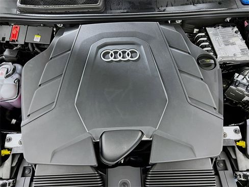 New 2026 Audi Q8 Prestige image 30