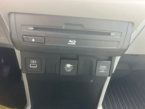 Used 2022 Honda Odyssey Elite image 30