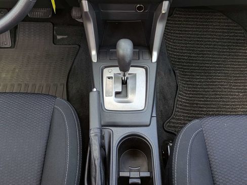 Used 2018 Subaru Forester 2.5i AWD/4WD image 21