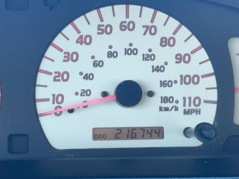 Used 2001 Toyota Tacoma PreRunner image 18