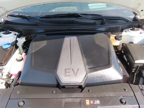 Used 2023 Kia EV6 GT-Line w/ GT-Line Suede Seat Package AWD/4WD image 49