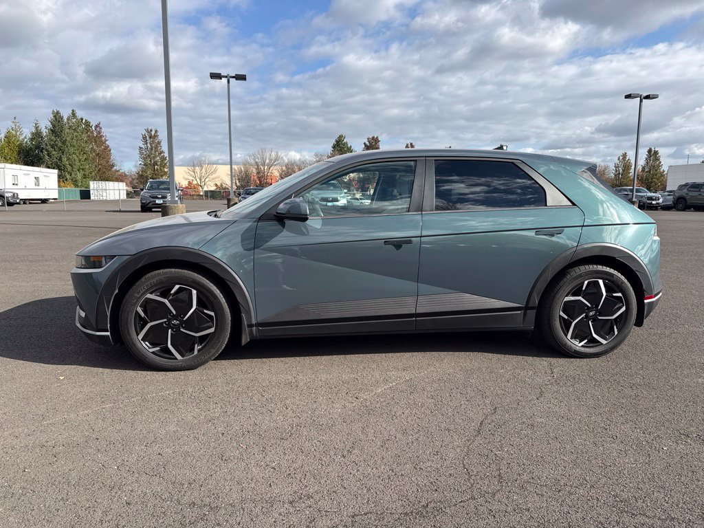 Used 2023 Hyundai Ioniq 5 SEL w/ Cargo Package AWD/4WD image 4