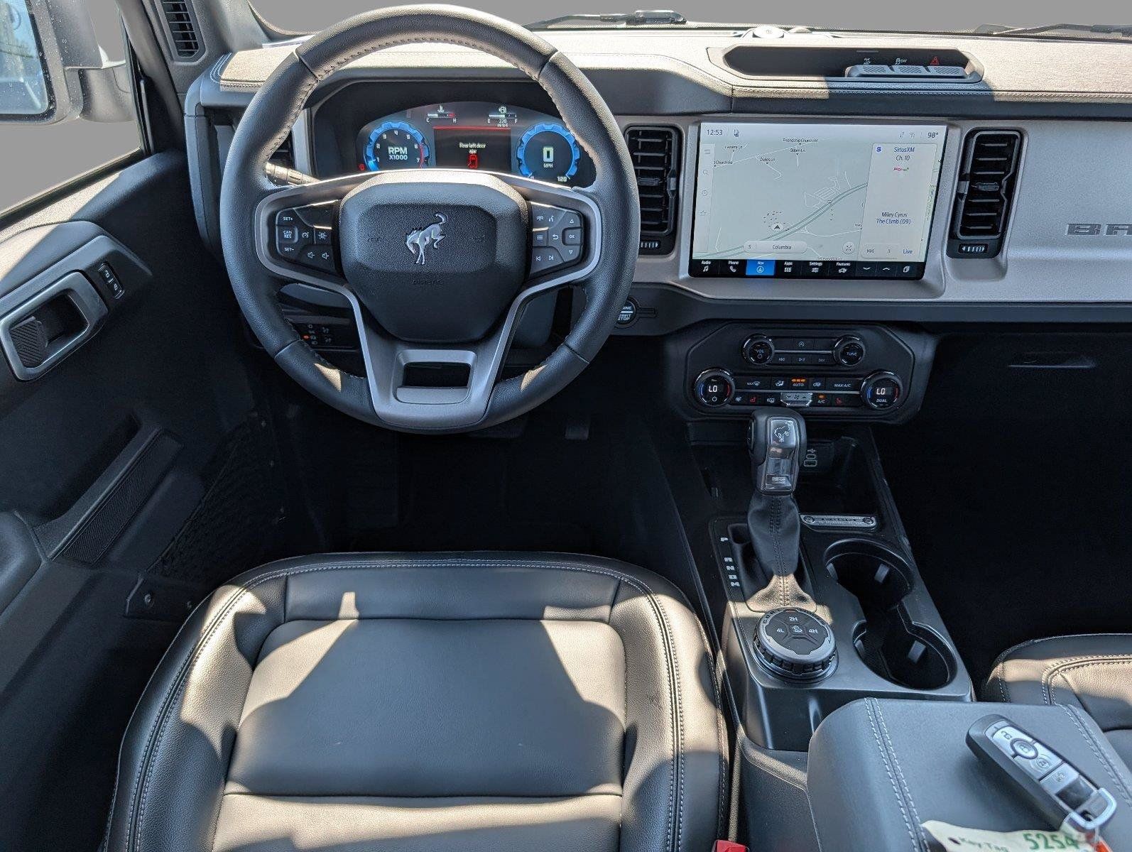 Used 2026 Ford Bronco Outer Banks AWD/4WD image 28