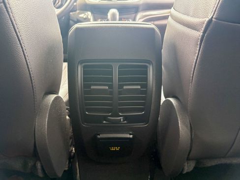 Used 2014 Ford Escape Titanium w/ Equipment Group 401A image 25