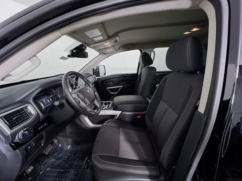 Used 2021 Nissan Titan SV w/ SV Convenience Package AWD/4WD image 20