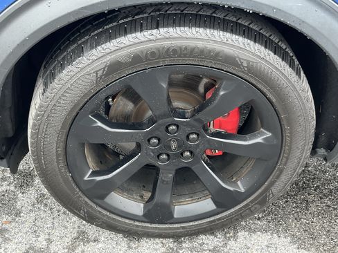 Used 2022 Ford Explorer ST w/ Equipment Group 401A AWD/4WD image 13