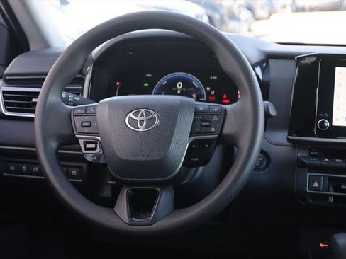 Certified 2025 Toyota Camry LE image 24