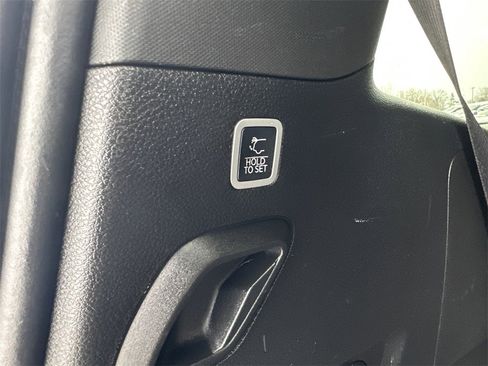 Used 2022 Jeep Wagoneer Series II w/ Premium Group I image 57