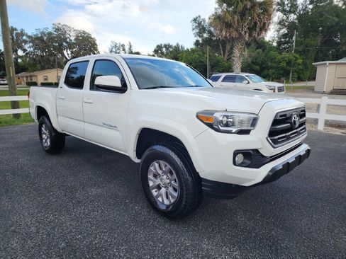 Used 2016 Toyota Tacoma SR5 image 7