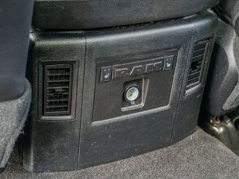 Used 2016 RAM 1500 Laramie w/ Convenience Group image 39