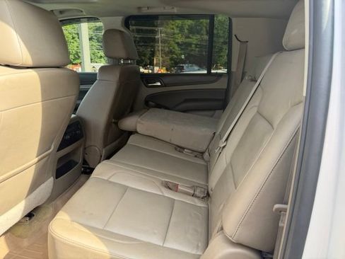 Used 2016 Chevrolet Suburban LT AWD/4WD image 12