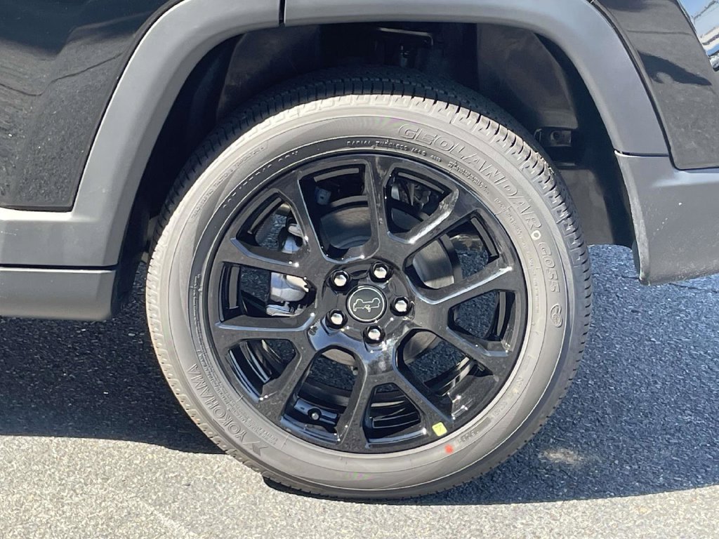 New 2027 Jeep Compass Latitude AWD/4WD image 12