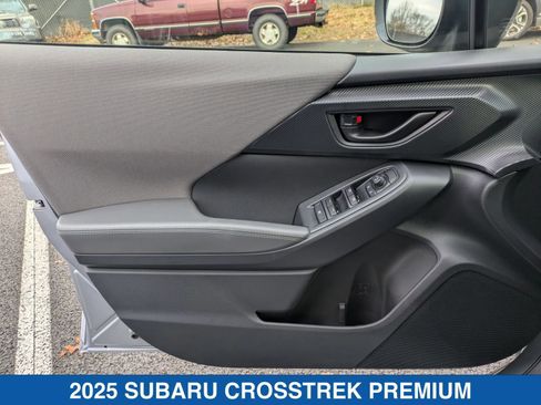Certified 2025 Subaru Crosstrek 2.0i Premium image 19