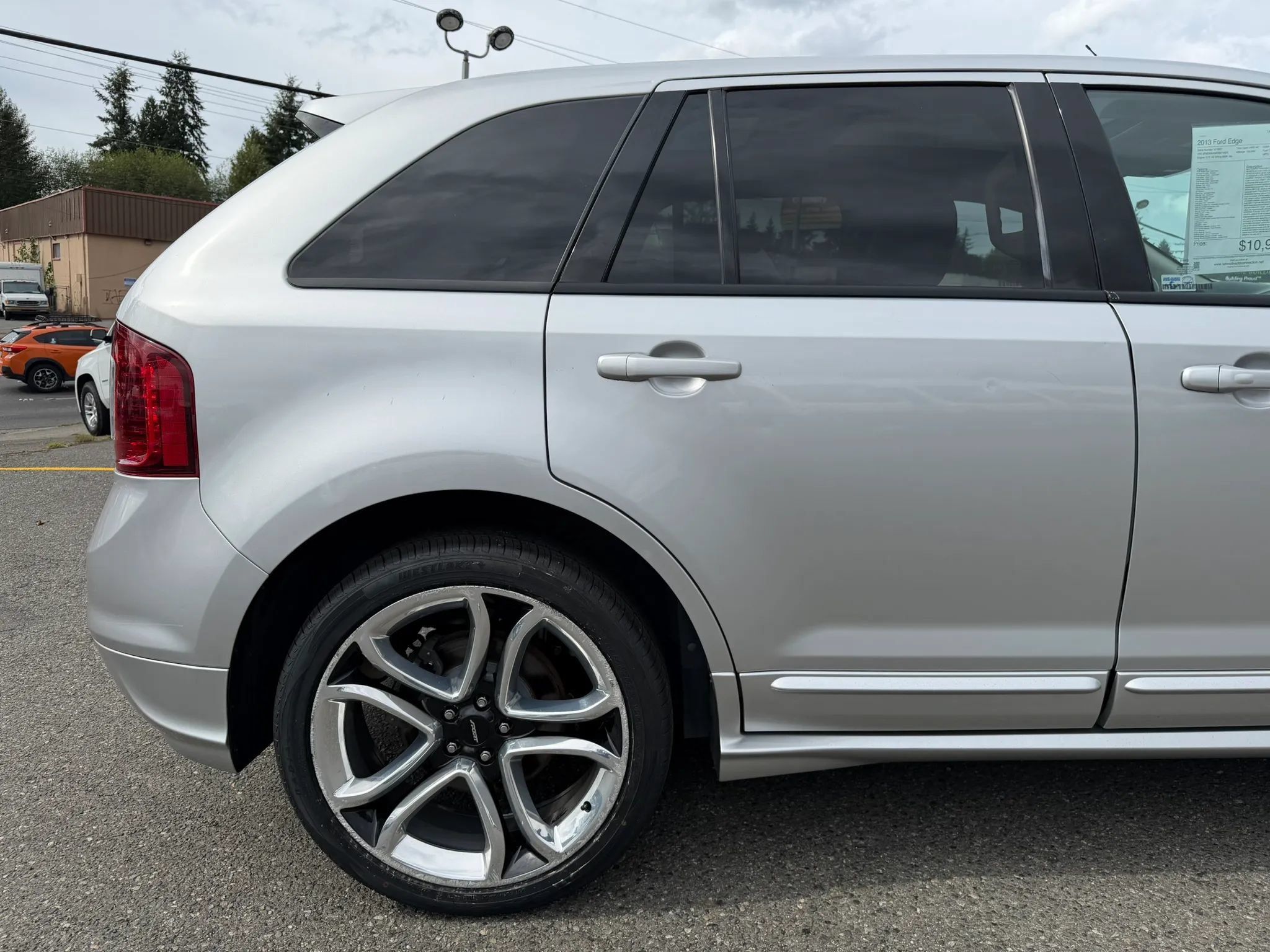 Used 2013 Ford Edge Sport w/ Driver Entry Pkg AWD/4WD image 5