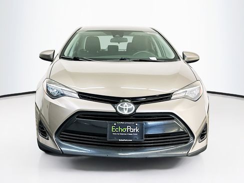 Used 2018 Toyota Corolla LE w/ Body Protection Package FWD image 2