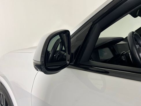 Used 2022 BMW X5 xDrive40i w/ M Sport Package image 22