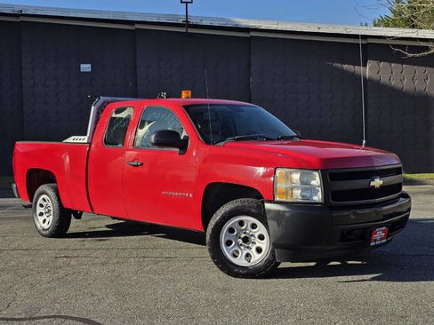 Used 2008 Chevrolet Silverado 1500 W/T image 3