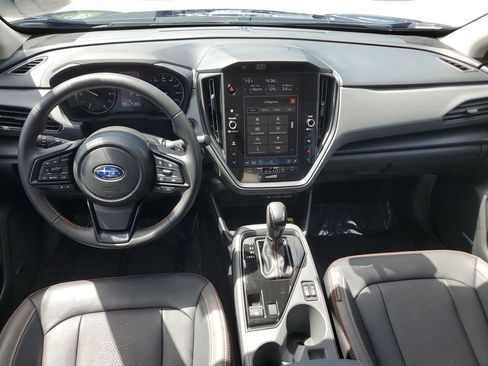 Used 2025 Subaru Crosstrek 2.5i Limited AWD/4WD image 16