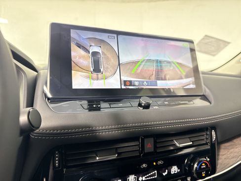 New 2026 Nissan Rogue Platinum w/ Tech Package image 9