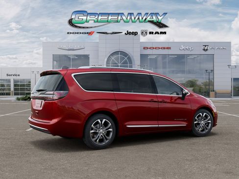 New 2026 Chrysler Pacifica Pinnacle FWD image 4