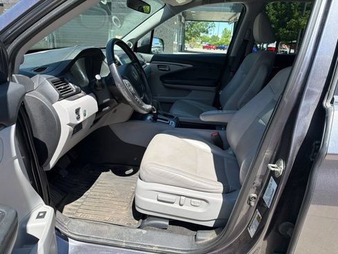 Used 2019 Honda Ridgeline RTL image 10