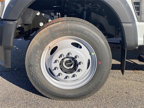 New 2026 Ford F450 XL image 27