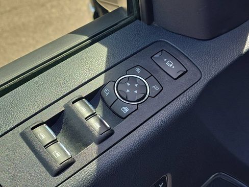 Used 2022 Ford F250 Lariat AWD/4WD image 28