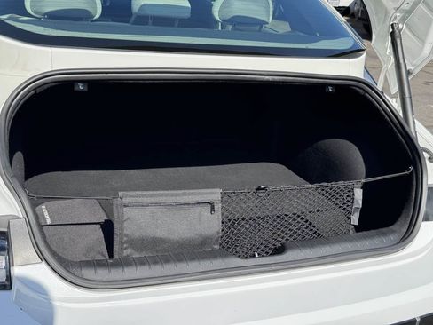 Used 2023 Hyundai Ioniq 6 SEL RWD image 11