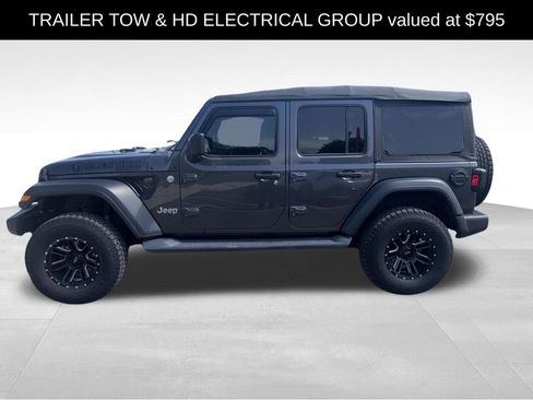 Used 2018 Jeep Wrangler Unlimited Sport S AWD/4WD image 4