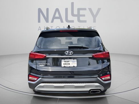Used 2020 Hyundai Santa Fe SEL w/ Convenience Package FWD image 4