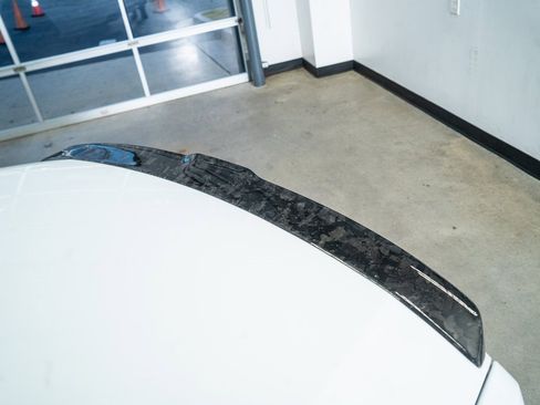 Used 2023 Rolls-Royce Phantom Sedan image 38